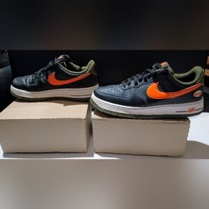 Nike Air Force 1 Low Hoops Black University Gold